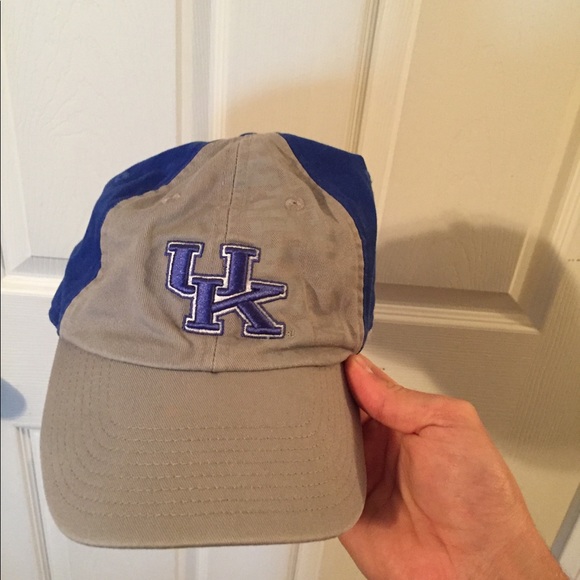 University of Kentucky Nike Hat - Picture 1 of 2